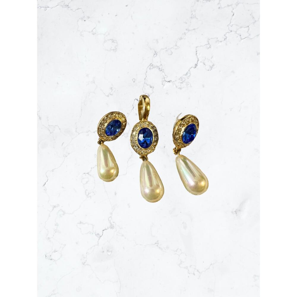 Vintage Signed ROMAN blue colored stone & Pearl Drop Set (Earrings + Pendant)